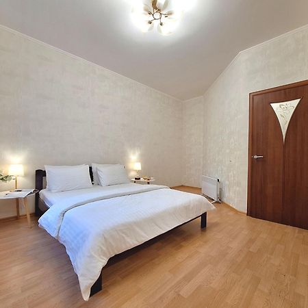 Однокімна Квартира Біля Каштанової Алеї У Центрі Полтави Мережа Alexapartments Документи Для Відряджень Безконтатне Заселення 24-7 Poltawa Exterior foto