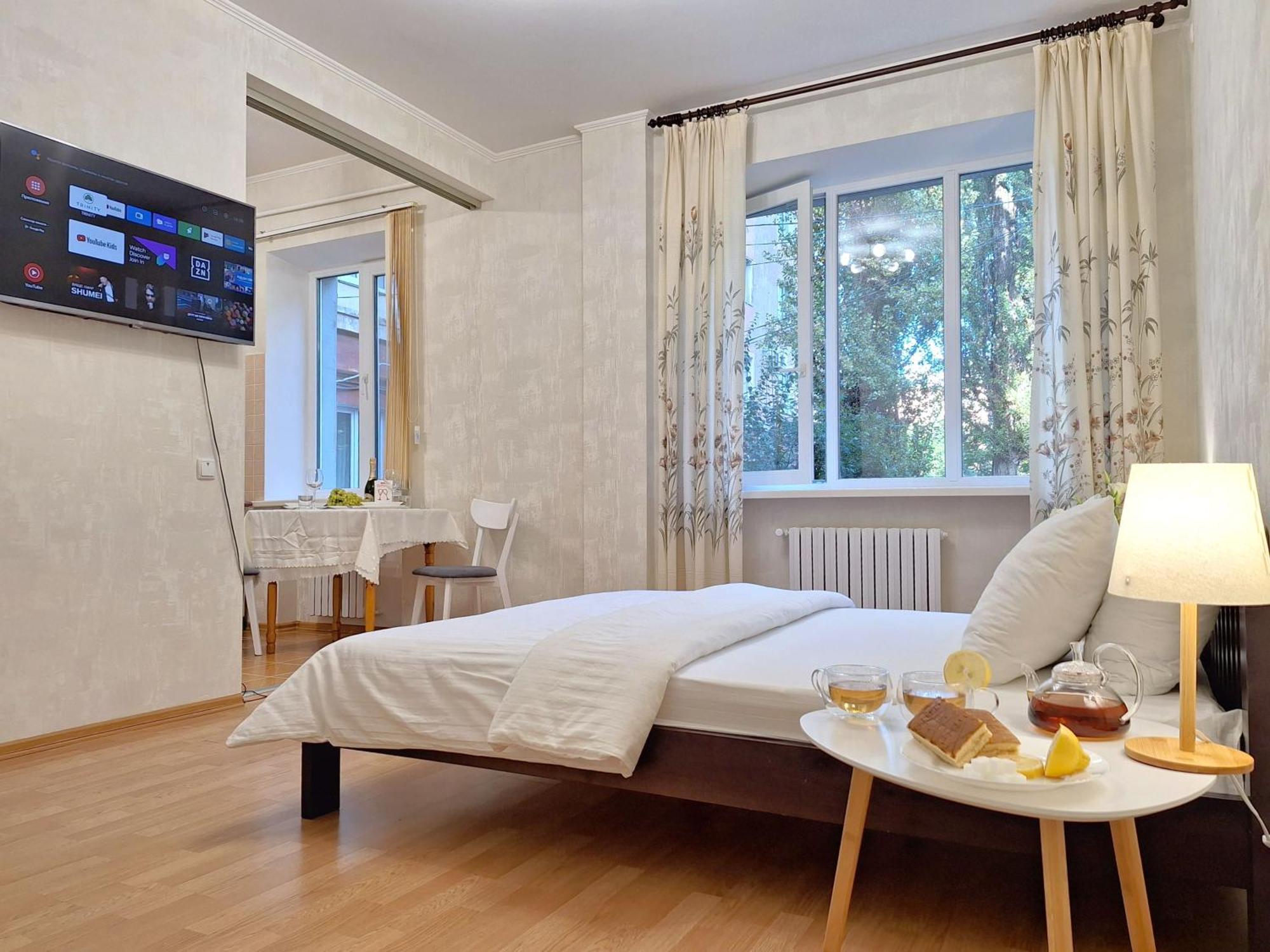 Однокімна Квартира Біля Каштанової Алеї У Центрі Полтави Мережа Alexapartments Документи Для Відряджень Безконтатне Заселення 24-7 Poltawa Exterior foto
